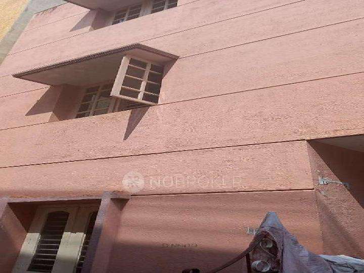 1 RK House for Rent  In Padmanabhanagar 