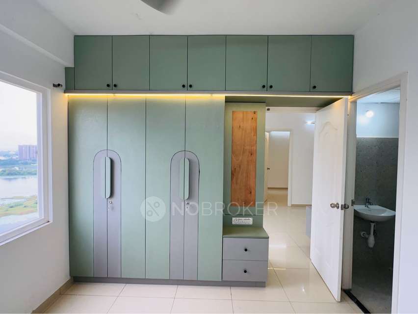 2 BHK Flat In Revolution One For Sale  In Padur