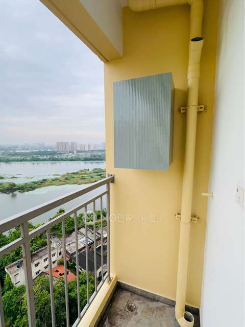 2 BHK Flat In Revolution One For Sale  In Padur
