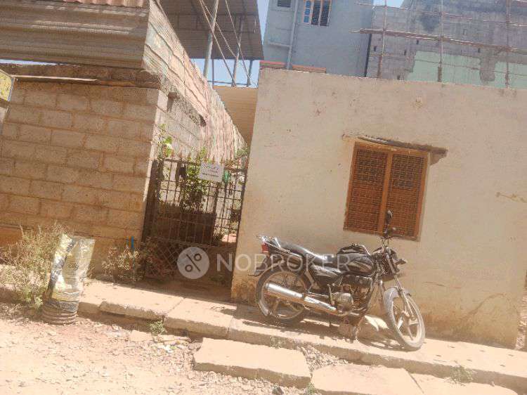 1 BHK Flat In Standalone Building  for Rent  In Ragavendra Industrial Estate