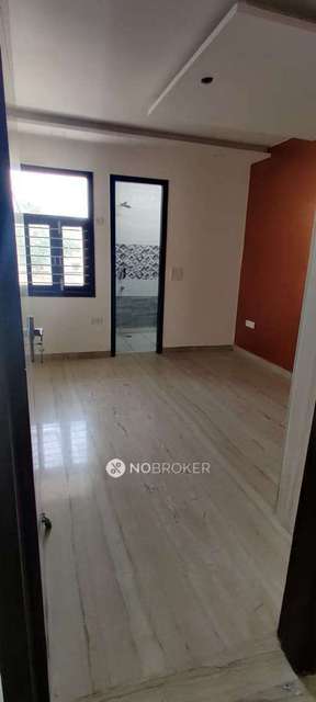 4 BHK Flat In Apartment For Sale  In Pitam Pura