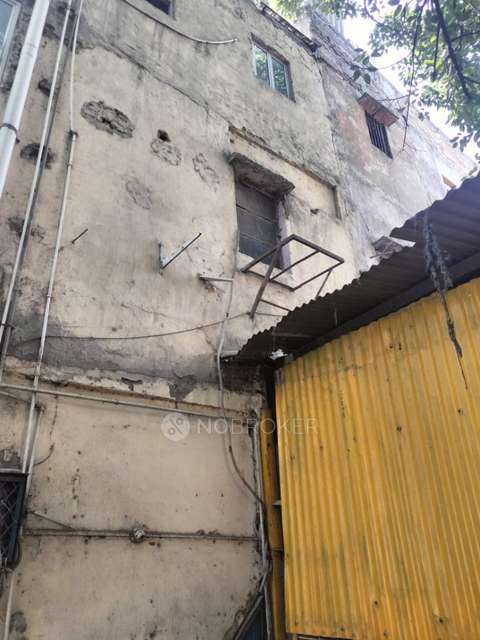 Shop in Sabzi Mandi Old, Delhi for Rent 