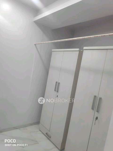1 RK Flat In Bright Land For Sale  In Bandra West