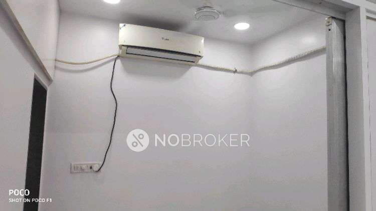 1 RK Flat In Bright Land For Sale  In Bandra West