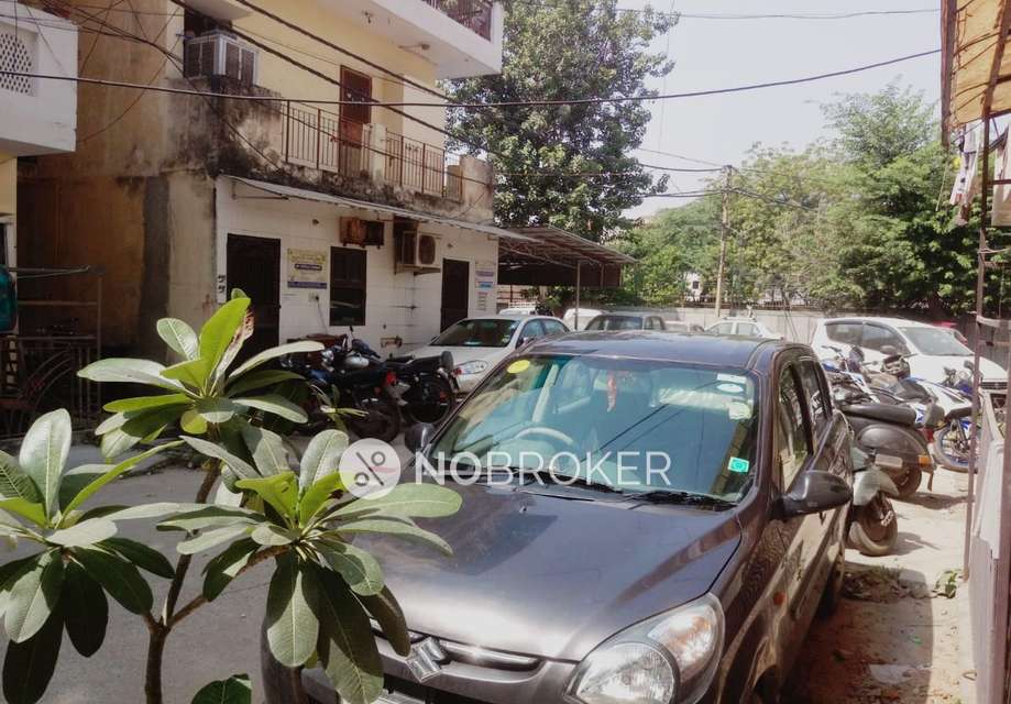 1 BHK Flat In Apartment For Sale  In Tilak Nagar