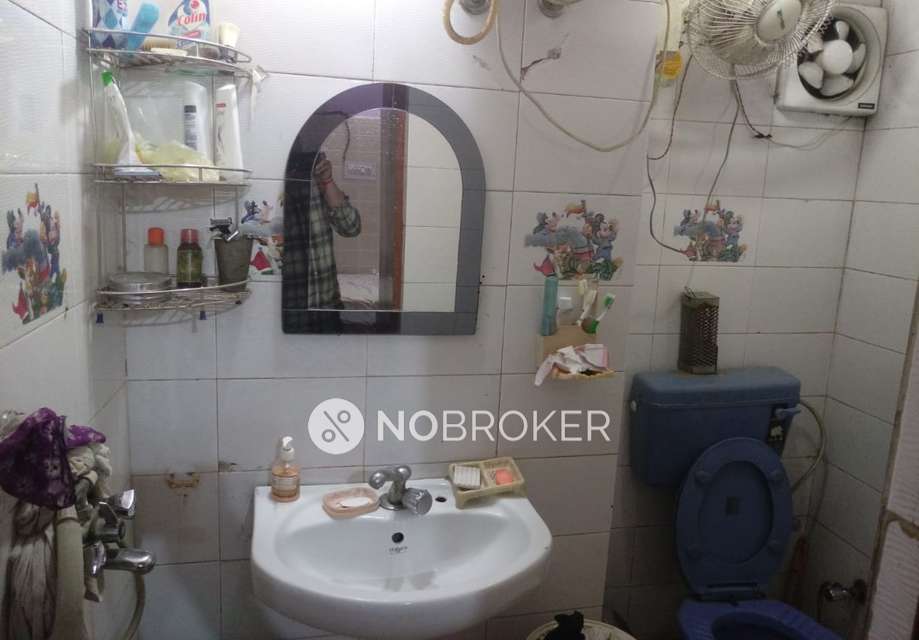 1 BHK Flat In Apartment For Sale  In Tilak Nagar