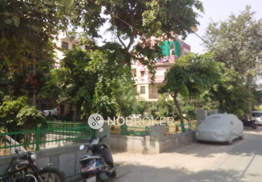 1 BHK Flat In Apartment For Sale  In Tilak Nagar