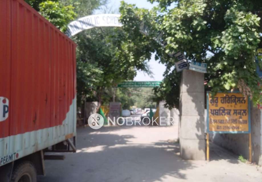 1 BHK Flat In Apartment For Sale  In Tilak Nagar