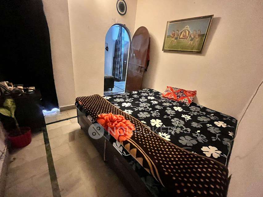 PG for Girls in Pritampura