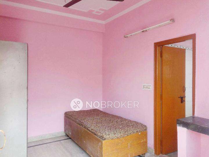 1 BHK Flat for Rent  In Sector 12