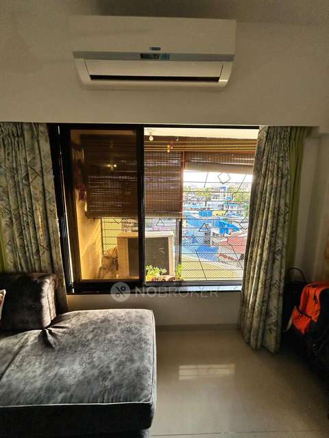 2 BHK Flat In Yasmin Heritage For Sale  In Vile Parle