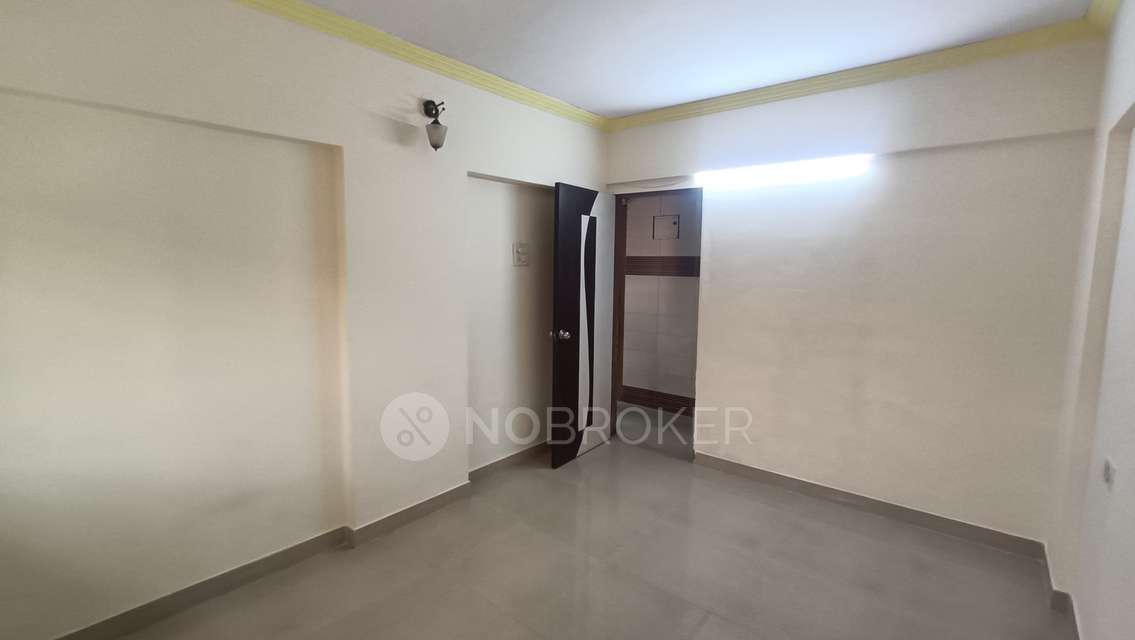 2 BHK Flat In Neelsagar Chs for Rent  In Mulund East