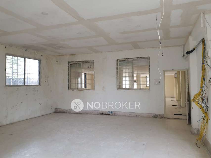 Office Space in Camp, Pune for Rent 