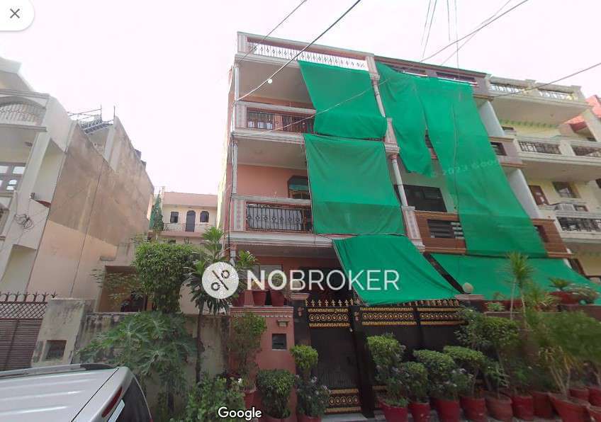 1 RK Flat for Rent  In Sector 40