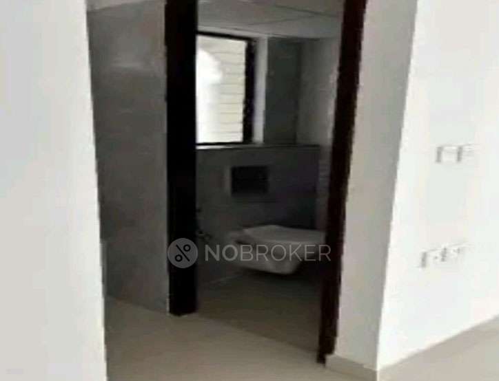 1 RK Flat In Wadhwa Wise City For Sale  In Panvel