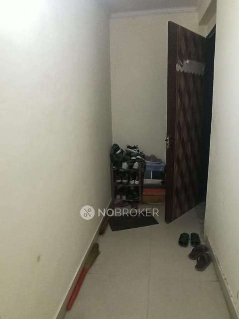 1 BHK Flat In Stanadalone Building For Sale  In Sultanpur