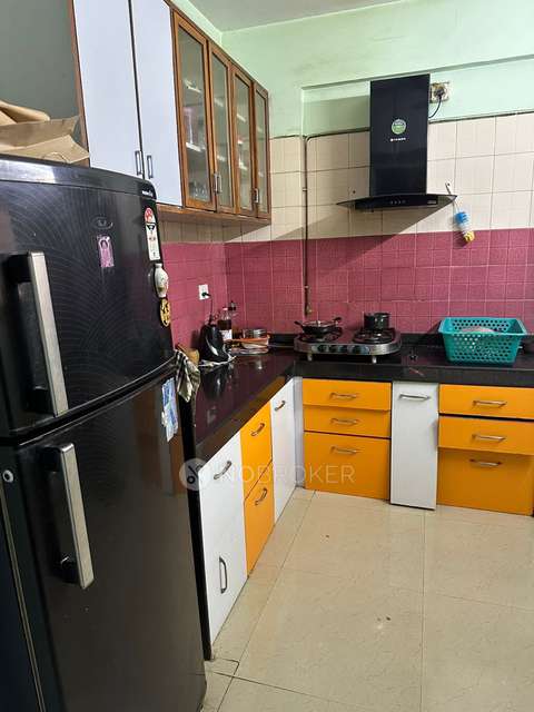 Single Room for Female In 3 BHK  In Gini Sanskruti Housing Society In Hadapsar