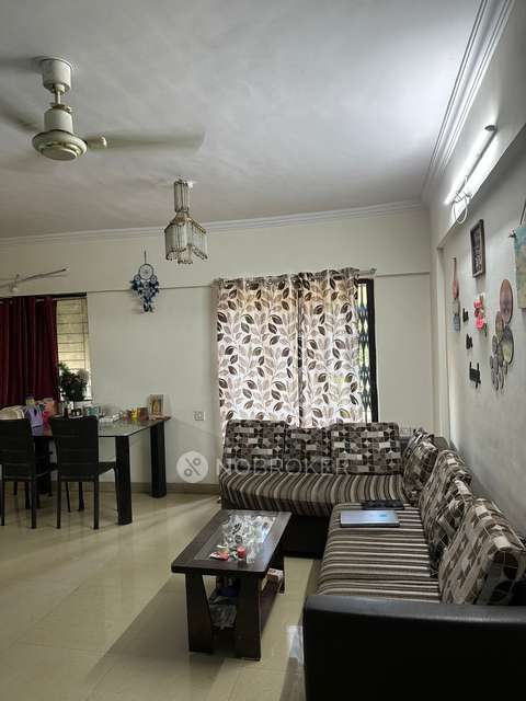 Single Room for Female In 3 BHK  In Gini Sanskruti Housing Society In Hadapsar