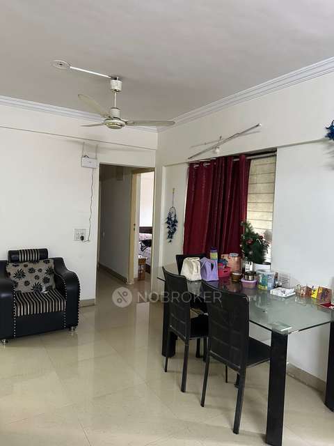 Single Room for Female In 3 BHK  In Gini Sanskruti Housing Society In Hadapsar