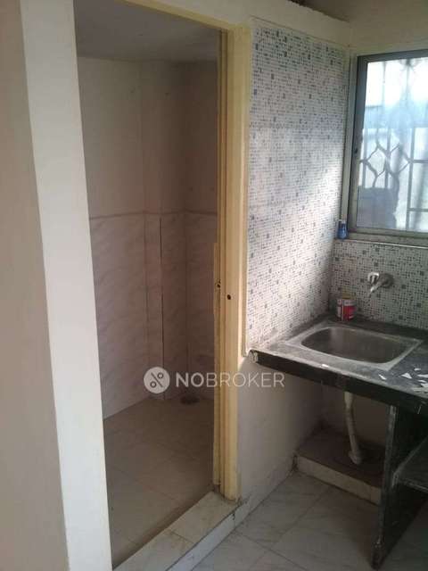 4+ BHK Flat For Sale  In Hadapsar,
