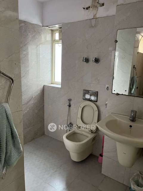 4 BHK Flat In Dharamkunj C.g.h Society Ltd For Sale  In Rohini