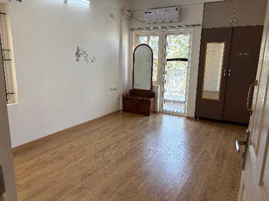 3 BHK Flat In Mahaveer Jonquil for Rent  In J. P. Nagar