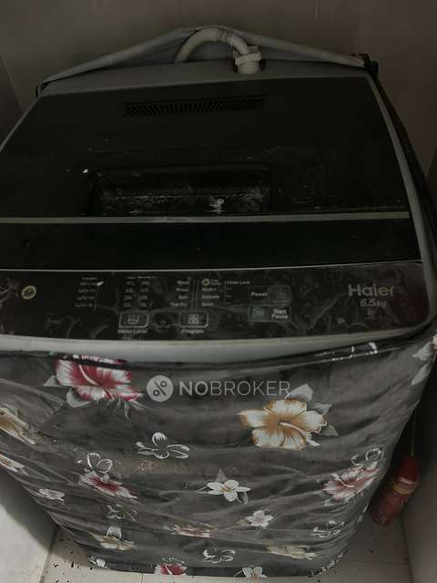 Shared Room for Female In 2 BHK  In Kohinoor Coral In Hinjewadi