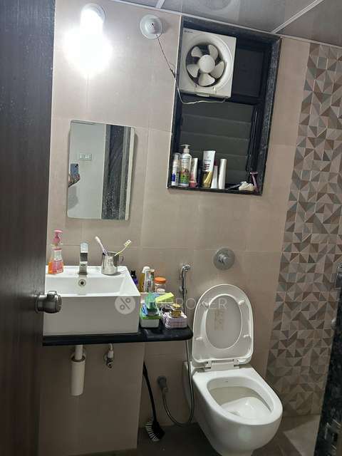 Shared Room for Female In 2 BHK  In Kohinoor Coral In Hinjewadi