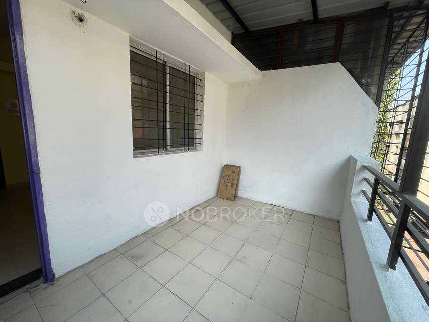 1 BHK Flat In Shiv Aradhana Society, Hadapsar for Rent  In Hadapsar