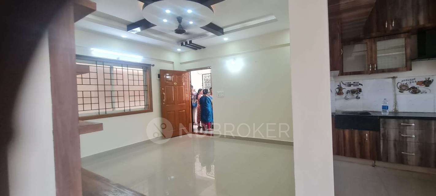 3 BHK Flat In Sr Flora  for Rent  In Sr Flora Tower-b