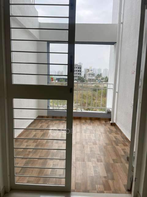 2 BHK Flat In Vardhaman Moonstone for Rent  In Vardhaman Moonstone