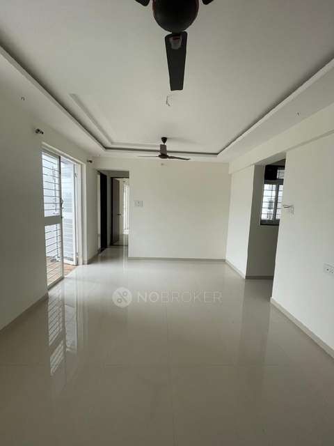 2 BHK Flat In Vardhaman Moonstone for Rent  In Vardhaman Moonstone