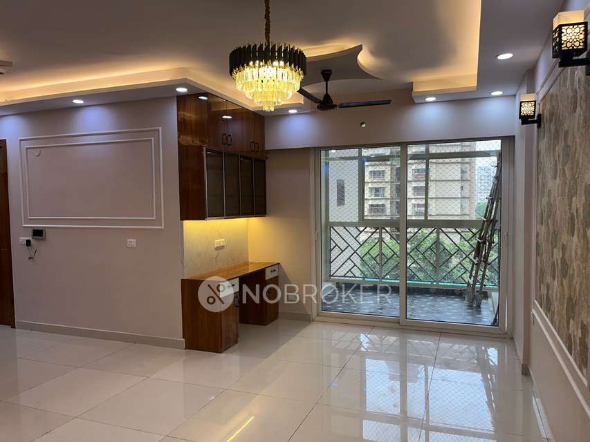 3 BHK Flat In Saya Gold Avenue For Sale  In Indirapuram