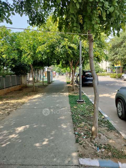 3 BHK Flat In Vatika India Next For Sale  In Sector 82