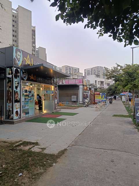 3 BHK Flat In Vatika India Next For Sale  In Sector 82