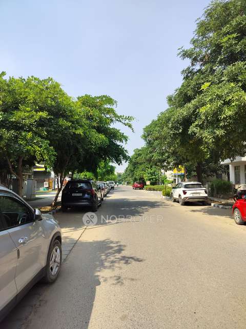 3 BHK Flat In Vatika India Next For Sale  In Sector 82