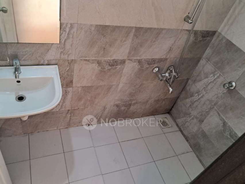 1 BHK Flat In Krystal City For Sale  In Moshi