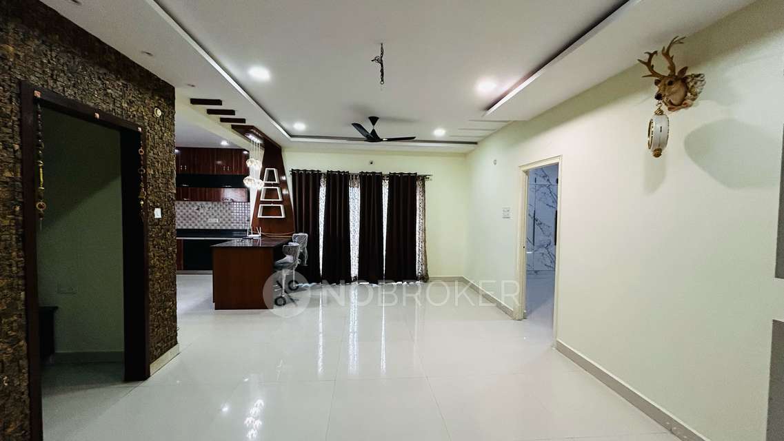 3 BHK Flat In Royal Palace Apartments for Rent  In Royal Palace