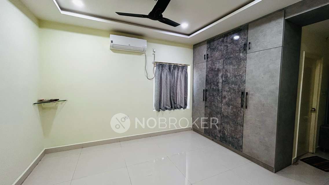 3 BHK Flat In Royal Palace Apartments for Rent  In Royal Palace