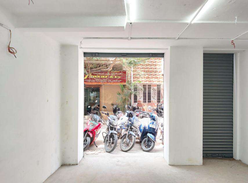 Showroom in Parrys, George Town, Chennai for Rent 