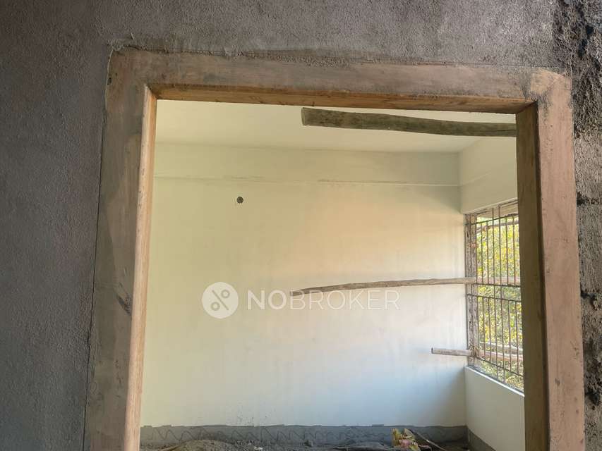 2 BHK Flat In Mcc Meenakshi Enclave For Sale  In Varthur