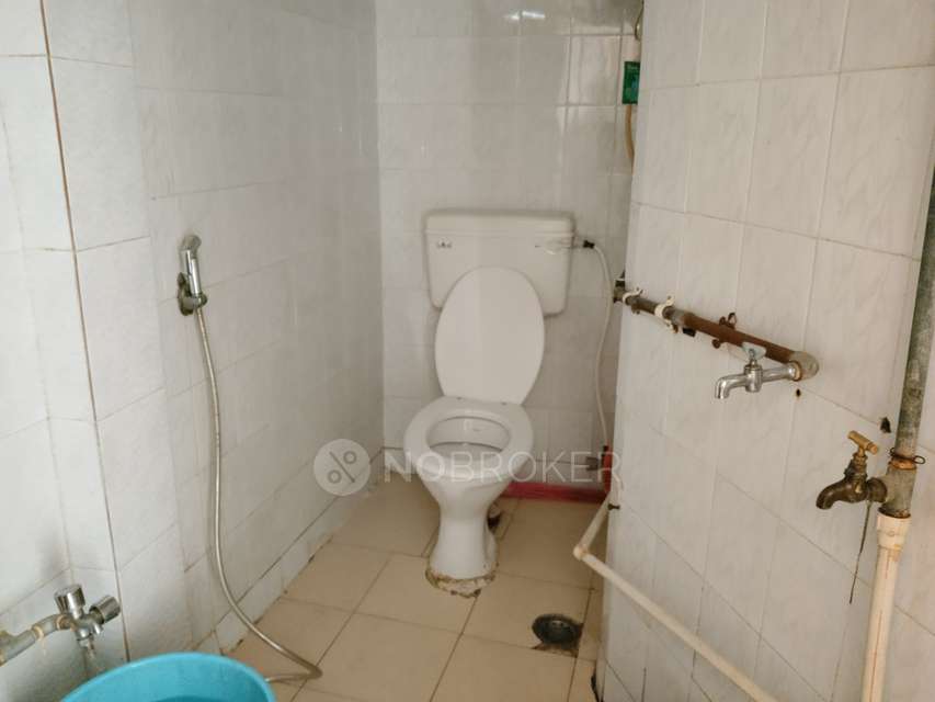 4+ BHK House For Sale  In New Nallakunta