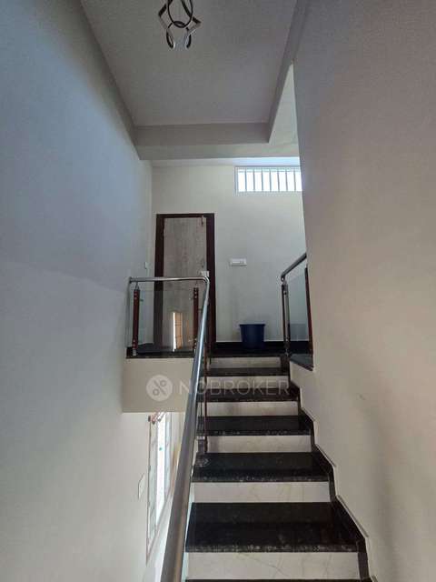 4+ BHK House For Sale  In Hoskote