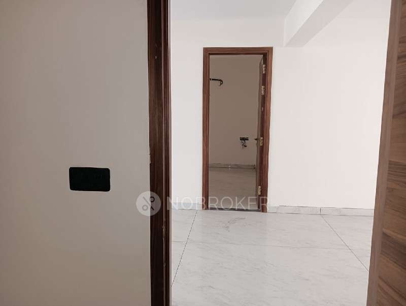 3 BHK Flat In Shree Luxurio 75 Residences For Sale  In Kondapur