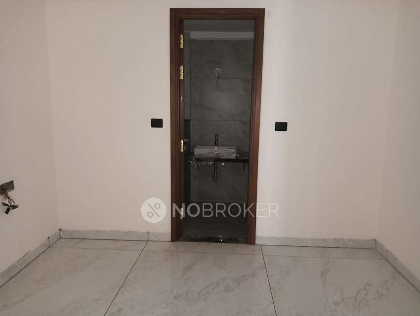 3 BHK Flat In Shree Luxurio 75 Residences For Sale  In Kondapur