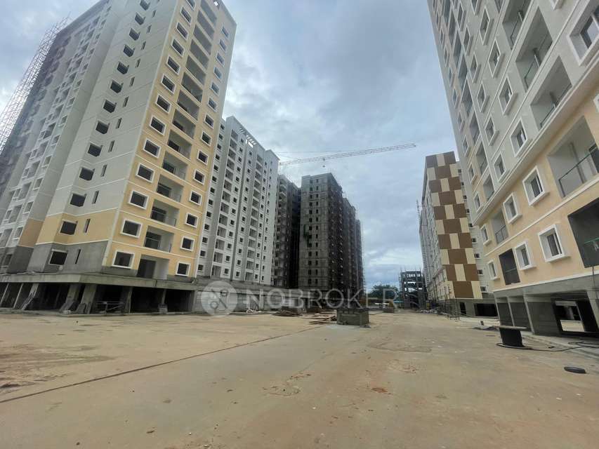 2 BHK Flat In Nambiar Millenia, Muthanallur  For Sale  In Muthanallur 