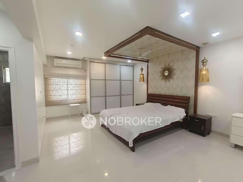 3 BHK Flat In Flotilla Appartments For Sale  In Manikonda