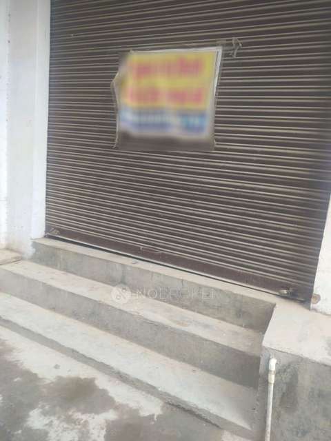 Shop in Narela, Delhi for sale 