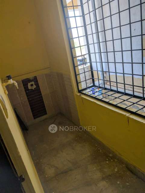 2 BHK Flat In Balaji Residency  For Sale  In Peerzadiguda