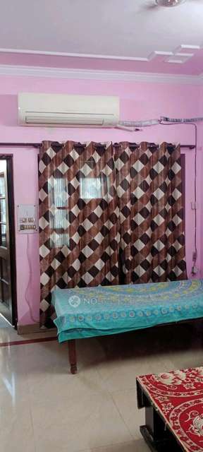 PG for Boys in Pitampura